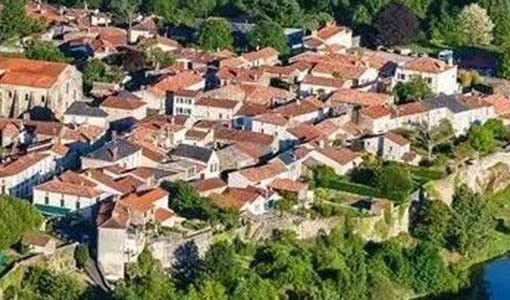 宿州回乡建别墅为什么一定要选专业乡墅公司